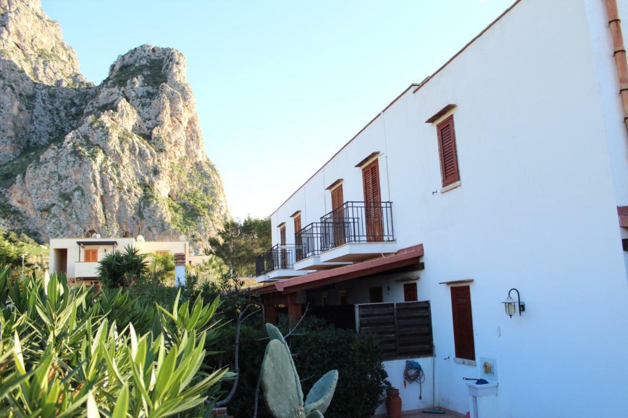 Villetta Con Giardino Mandarino Macari Exterior foto